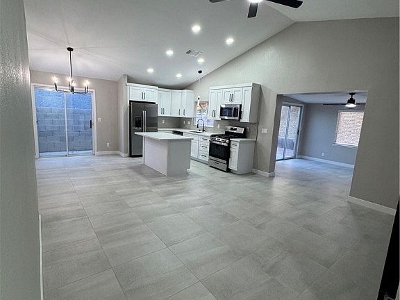 5th image of 2218 Placer Creek Ct