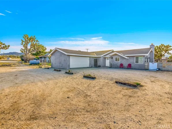 8054 Joshua Ln, Yucca Valley, CA 92284
