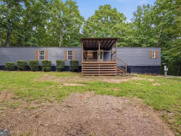 450 Snowy River Pl, Clarkesville, GA 30523