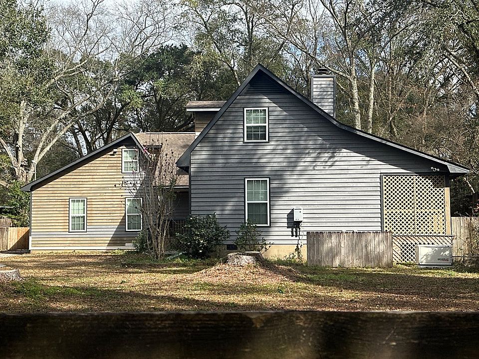 1st image of 2653 Hillcrest Rd