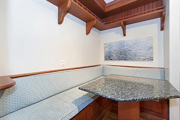 Sold by Corcoran | media 7