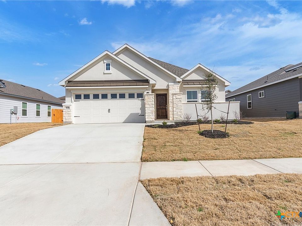 1st image of 814 Waylon Cir