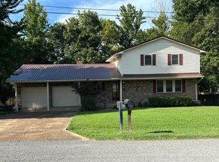2357 Goff Dr, Batesville, AR 72501