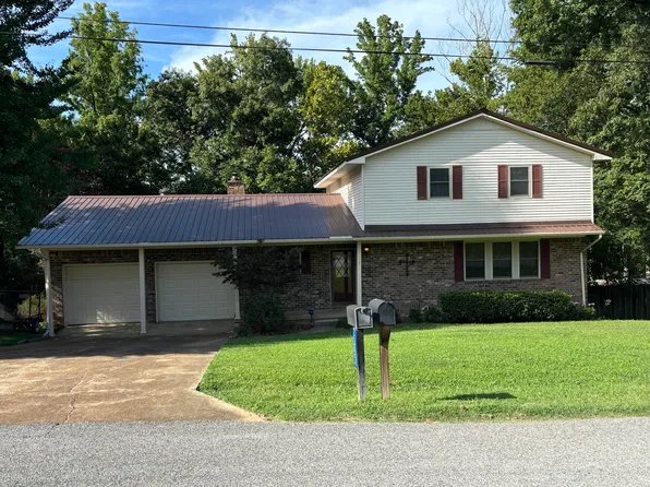 2357 Goff Dr, Batesville, AR 72501