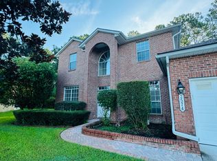 2574 Whispering Pines Dr, Fleming Island, FL 32003
