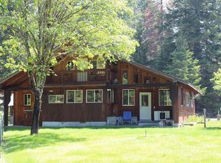 2551 Red Blanket Rd, Prospect, OR 97536