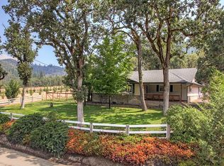 3565 Galls Creek Rd, Gold Hill, OR 97525