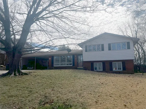 1851 Lawanda Dr, Cape Girardeau, MO 63701