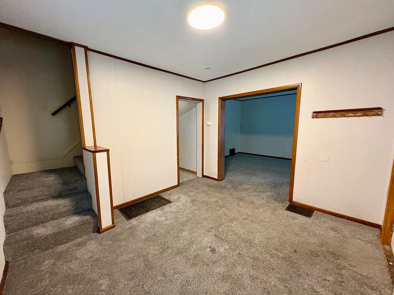 391 East Voris Street - 1 — Photo 3