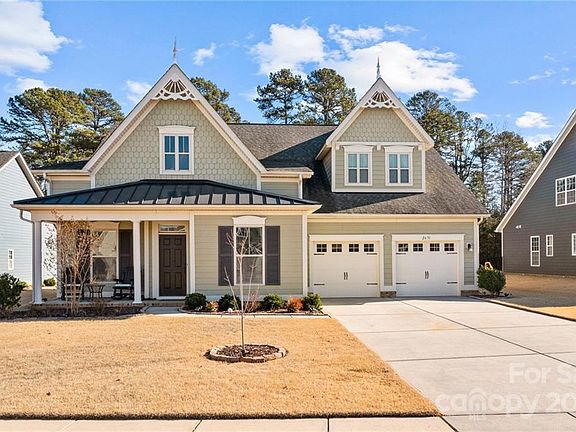 3rd image of 2631 Cherry Laurel Dr