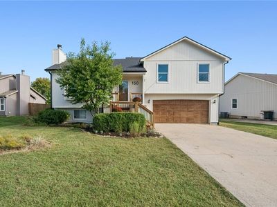 150 W Skylark St, Gardner, KS, 66030