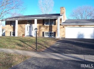 522 N State St, Culver, IN 46511