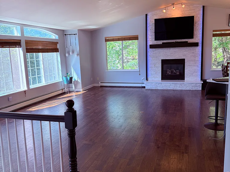 22507 Judd Dr — Photo 5