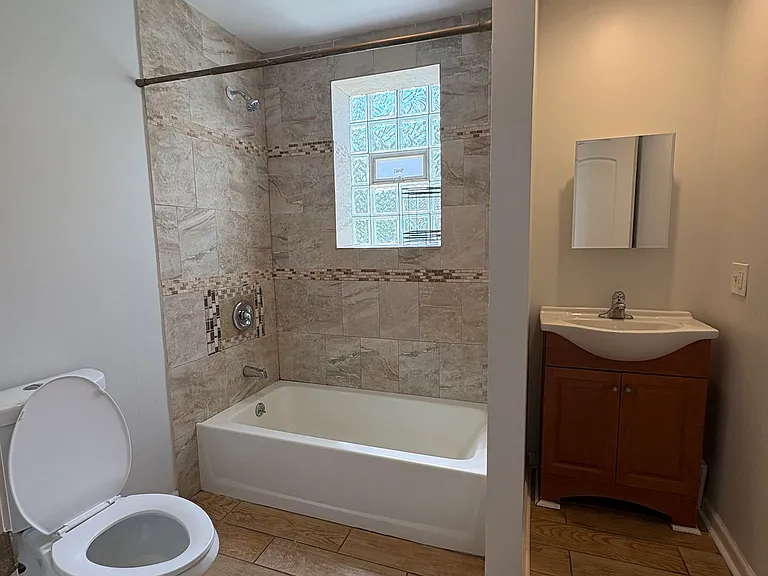 8513 S Sangamon St — Photo 5