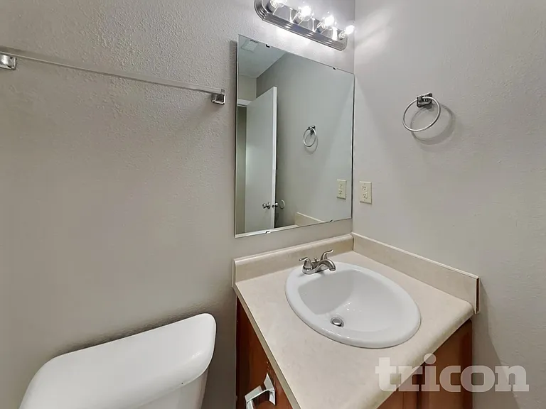 2720 Redland Ln — Photo 14