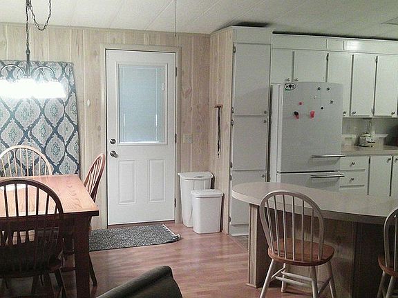 4th image of 120 Oakleaf Cir