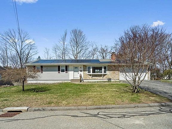 2nd image of 77 Zenith Dr