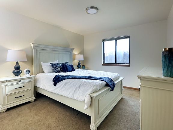 3rd image of 3356 Byron Center Ave SW #3372-205