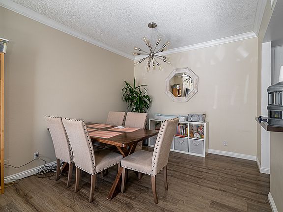4th image of 5142 Zelzah Ave APT 22