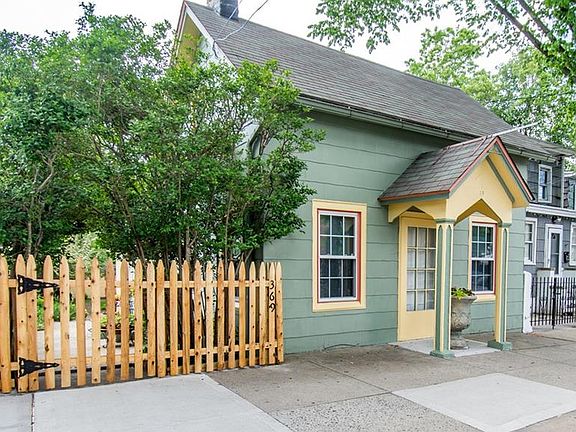2nd image of 369 City Island Ave