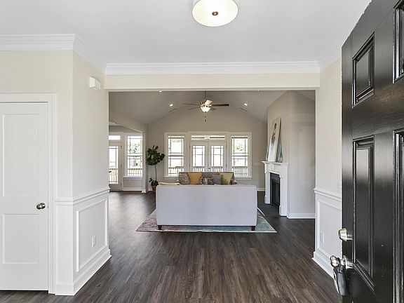 5th image of 332 Wendling Blvd
