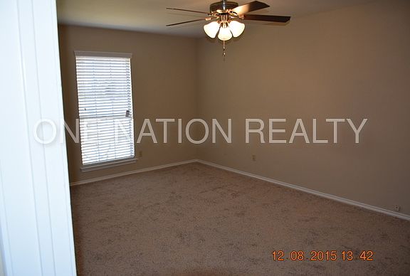 4th image of 4009 Osage Dr