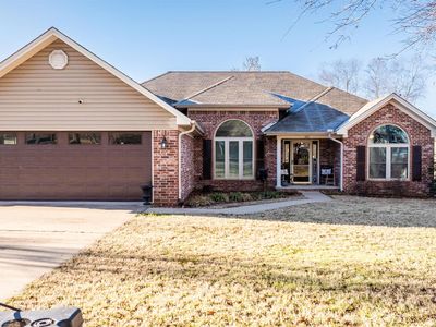 420 Honeysuckle Ln, Cabot, AR, 72023