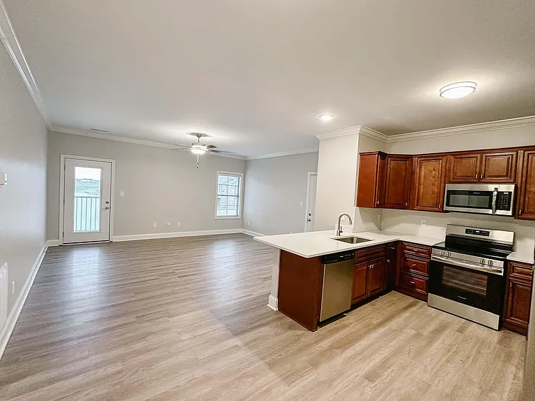 Laurel Ridge — Photo 22