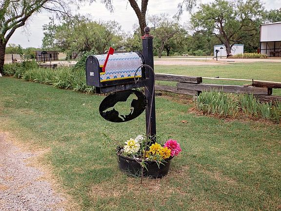 5th image of 724 County Road 220