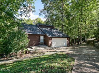 53 River Ln, Crossville, TN 38555