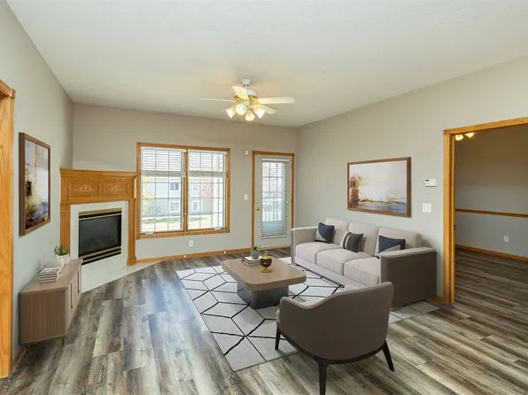 1325 SE Florence Dr Unit 207, Waukee, IA 50263