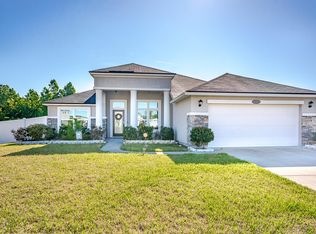 8259 Golden Bamboo Dr, Jacksonville, FL 32219