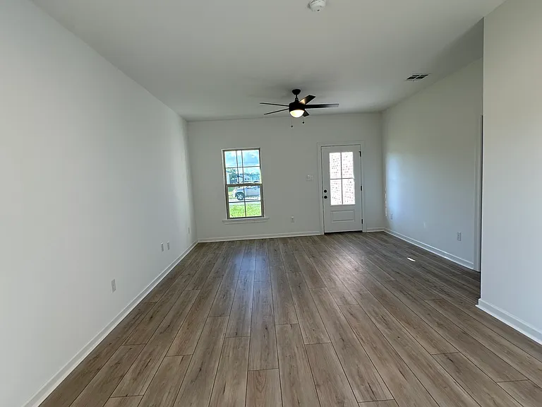 7382 Alley Oak Ln — Photo 15