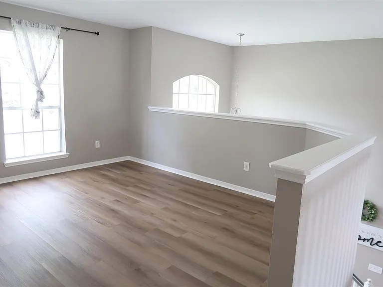 20714 Morning Creek Dr — Photo 38