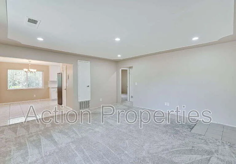 1121 Garfield Ave #4 — Photo 4