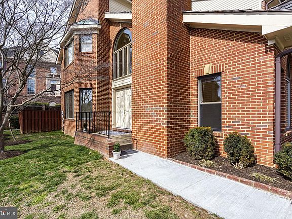 2nd image of 6614 Anthony Crest Sq