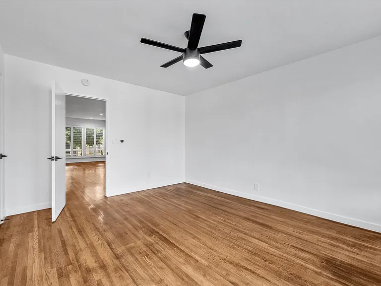 350 S Camden Dr #A — Photo 26