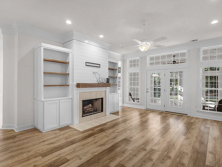 34 Marshview Dr — Photo 8