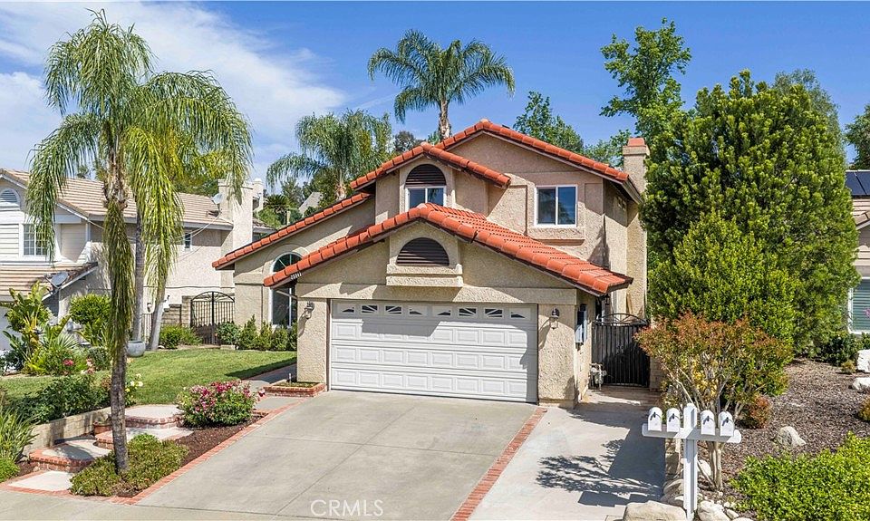 1st image of 25541 Pembrook Pl
