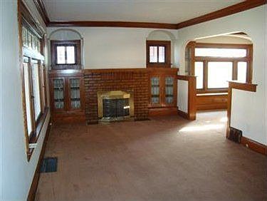 3rd image of 3724 Melbourne Ave