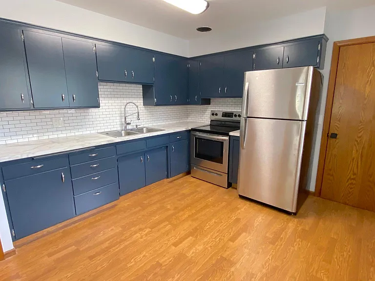 3942 Pace Blvd — Photo 6