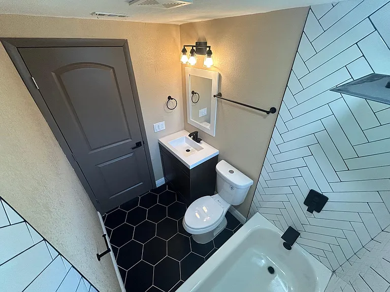5328 Mac Arthur Ave — Photo 30
