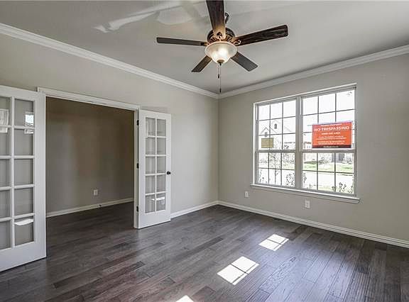 4th image of 1633 Lost Pines Ln
