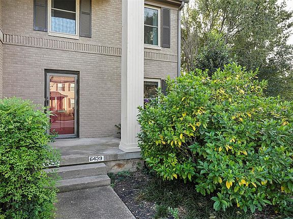 2nd image of 6439 Bordeaux Ave