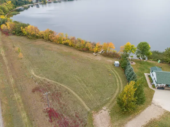 23 Canterbury Sands Ln, Battle Lake, MN 56515