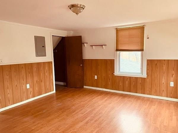 2nd image of 172 Commonwealth Ave APT 3
