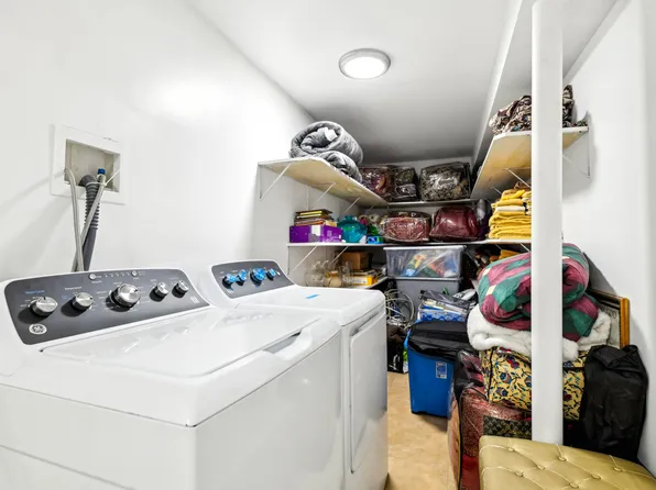 147 Weirfield Street image 19 of 20