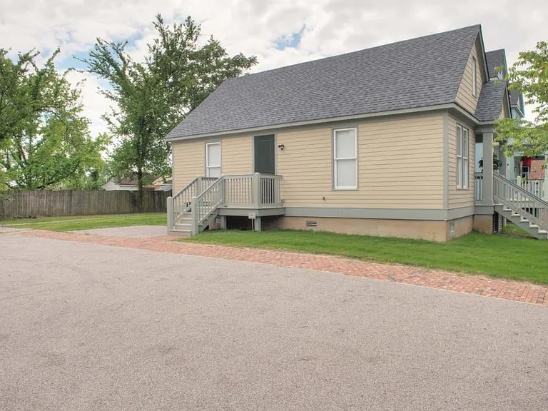 183 Looney Ave — Photo 12