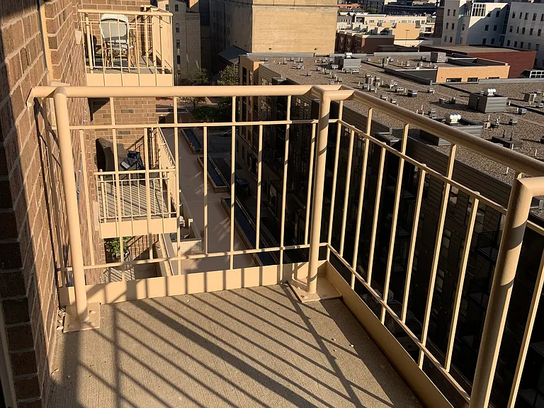 401 S 1st St #921 — Photo 12