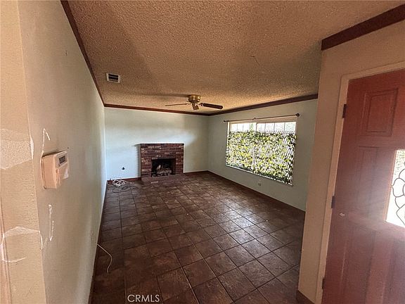 3rd image of 1355 N Placer Ave